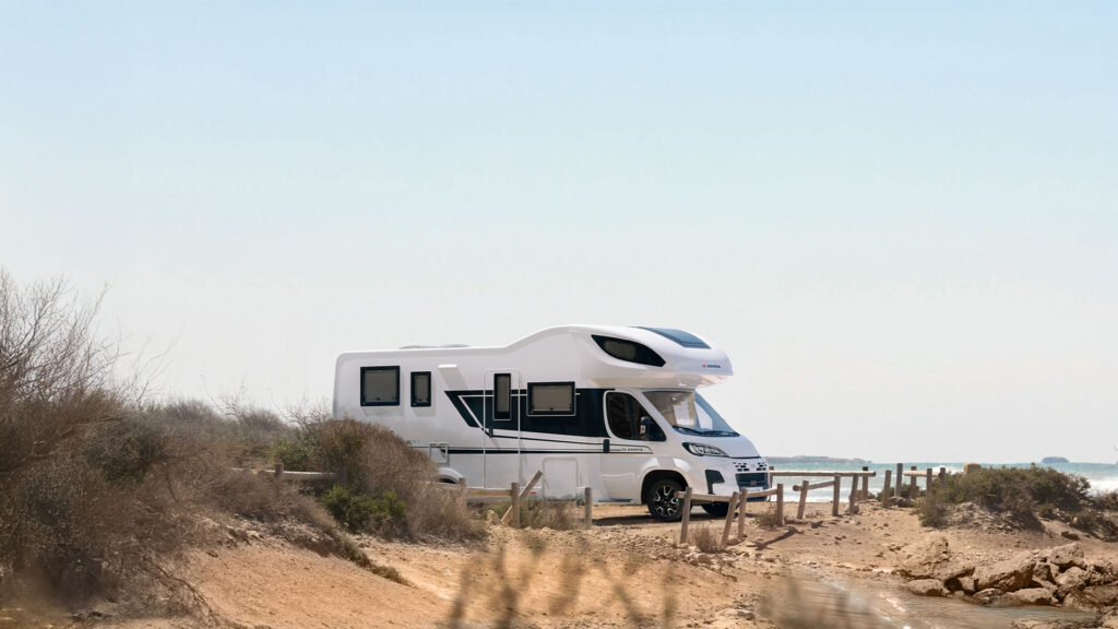 Adria Coral XL — внешний вид автодома