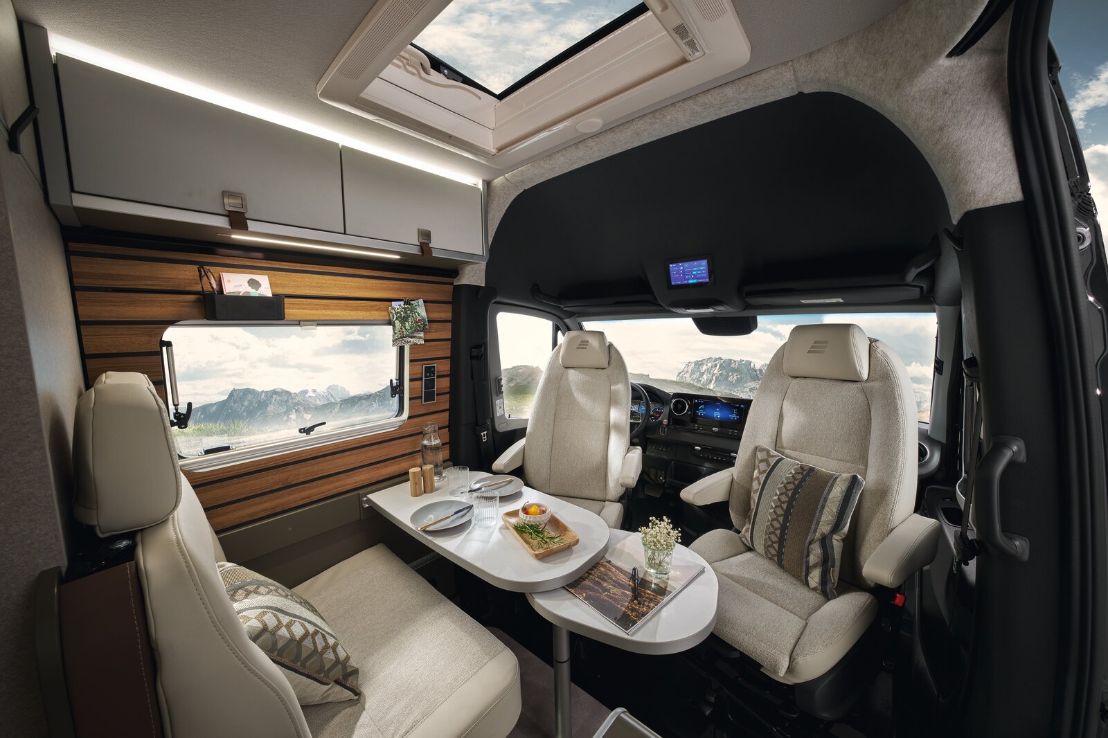 Hymer Grand Canyon S 700
