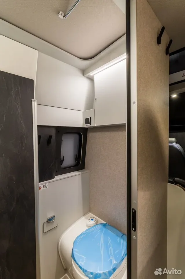 HYMER Grand Canyon S700, 2026 — чёрный — фото 5