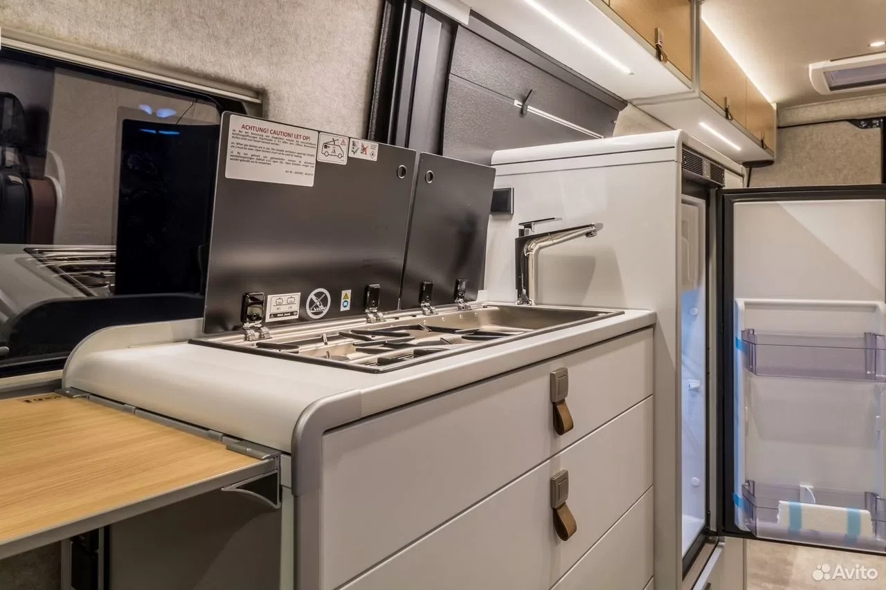 HYMER Grand Canyon S700, 2026 — чёрный — фото 23